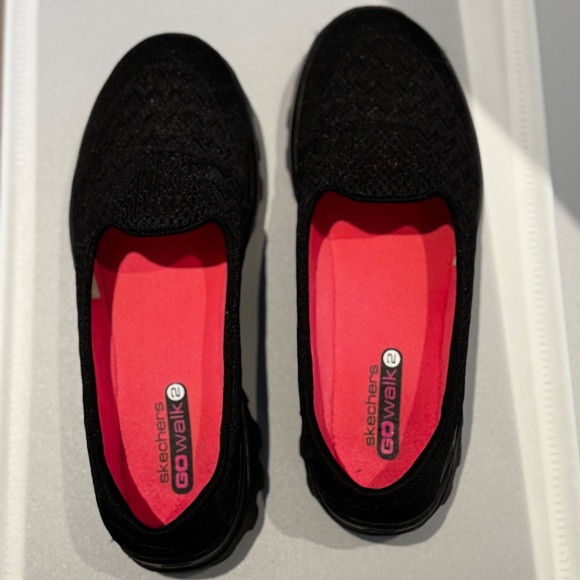 Skechers Go Walk Black Lace size 8.5 flats - Picture 2 of 4